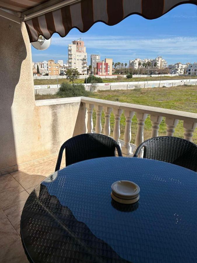 Apartament Mariha Torrevieja Exterior photo